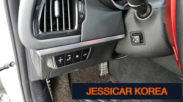 2019 Kia Stinger - Thumbnail 19