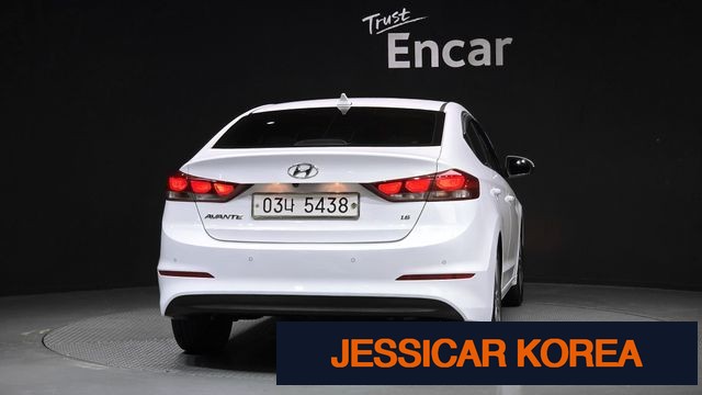 2018 Hyundai Avante AD - Thumbnail 4