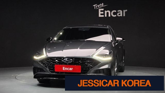 2021 Hyundai Sonata (DN8) - Thumbnail 2