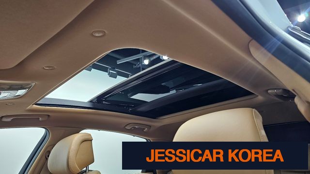 2025 Genesis G80 (RG3) - Thumbnail 17