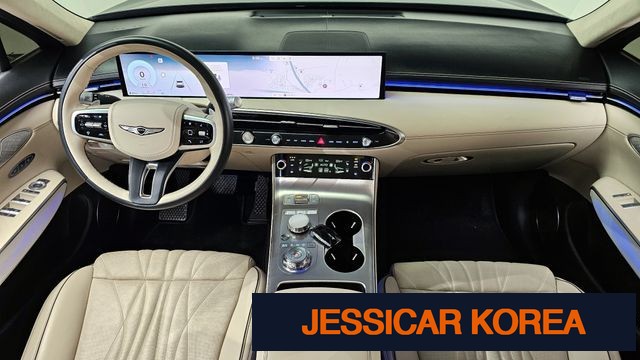 2025 Genesis GV70 - Thumbnail 3