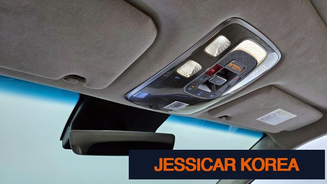 2025 Genesis GV70 - Thumbnail 9