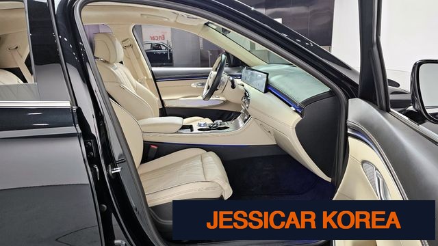 2025 Genesis GV70 - Thumbnail 10