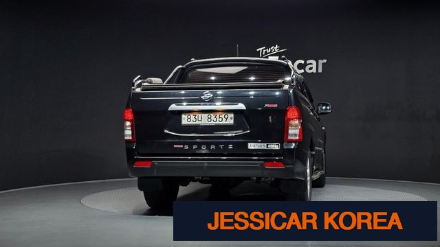 2016 KG Mobility Korando Sports - Thumbnail 11