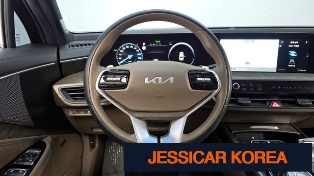 2022 Kia K8 Hybrid - Thumbnail 8