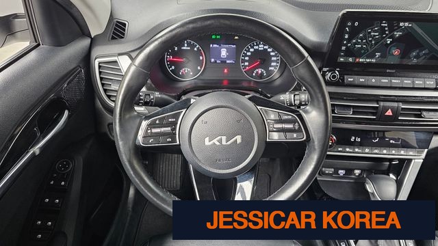 2022 Kia Seltos - Thumbnail 6