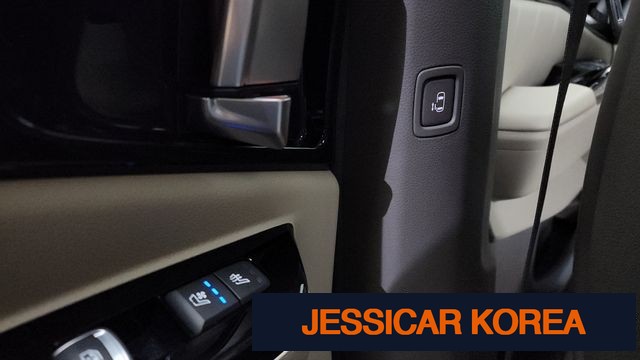 2021 Kia Carnival 4th Gen - Thumbnail 16
