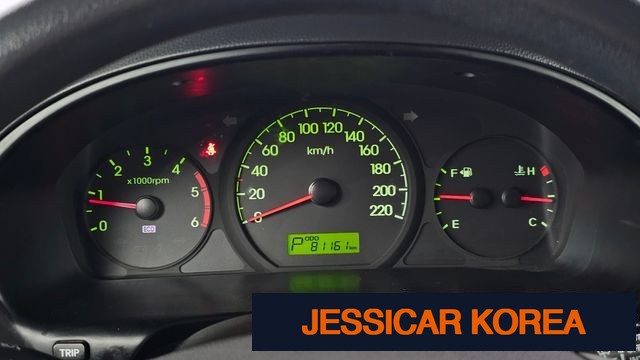 2016 Hyundai Grand Starex - Thumbnail 2