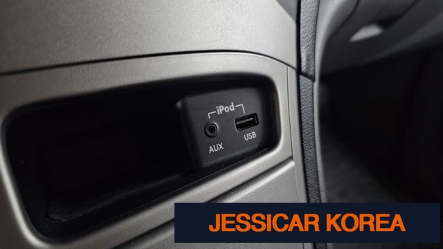 2016 Hyundai Grand Starex - Thumbnail 5