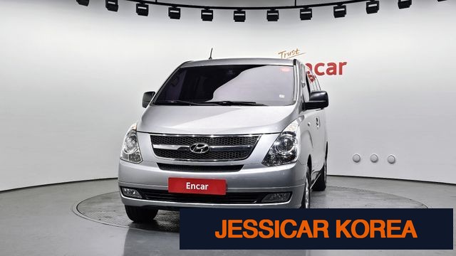 2016 Hyundai Grand Starex - Thumbnail 12