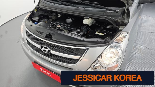 2016 Hyundai Grand Starex - Thumbnail 15