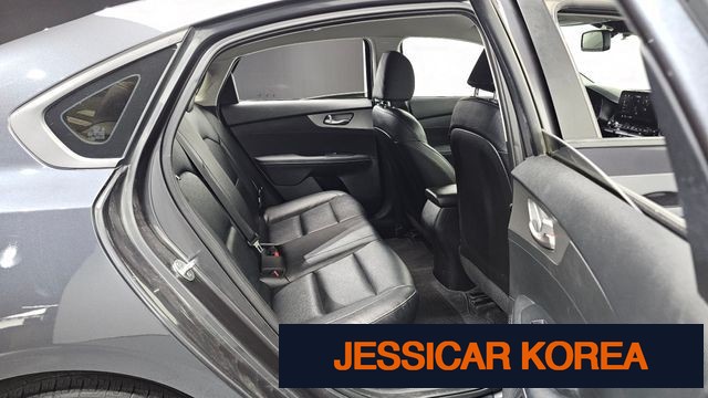 2021 Kia All new K3 - Thumbnail 6