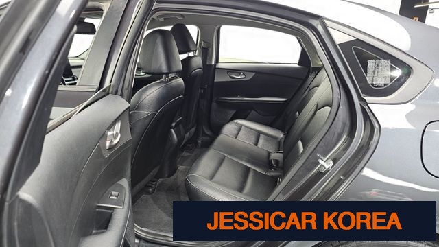 2021 Kia All new K3 - Thumbnail 15