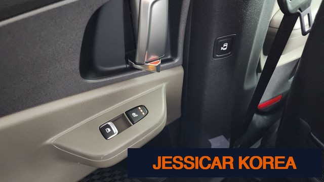 2024 Kia The New Carnival 4th generation - Thumbnail 3