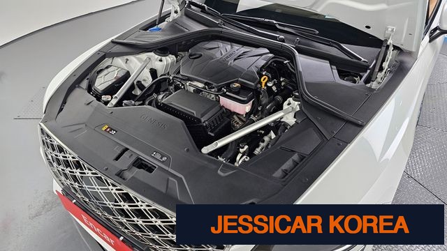 2025 Genesis G80 (RG3) - Thumbnail 10