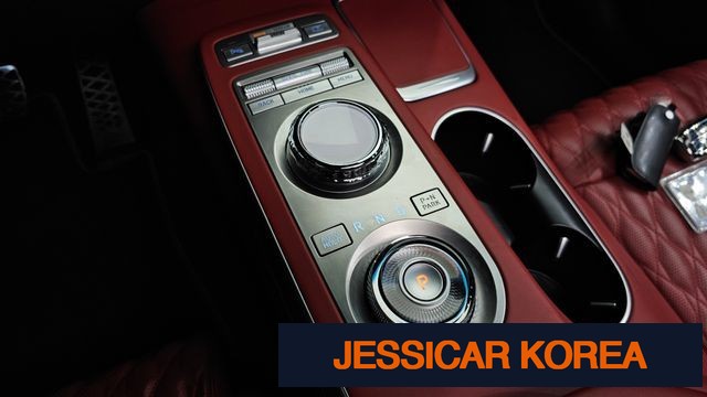 2021 Genesis GV70 - Thumbnail 8