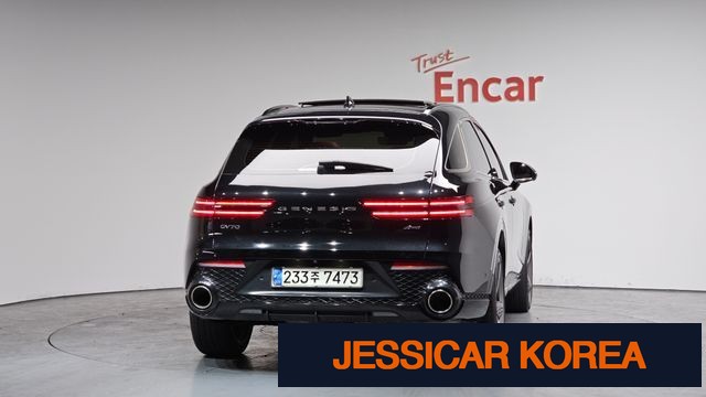 2021 Genesis GV70 - Thumbnail 15