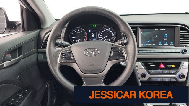2018 Hyundai Avante AD - Thumbnail 12