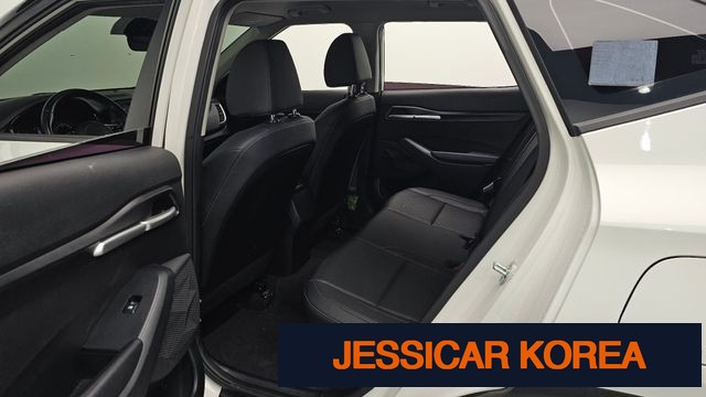 2023 Kia Seltos - Thumbnail 2