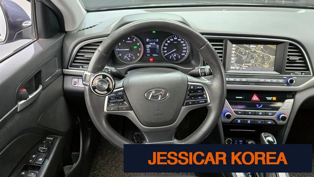 2017 Hyundai Avante AD - Thumbnail 19