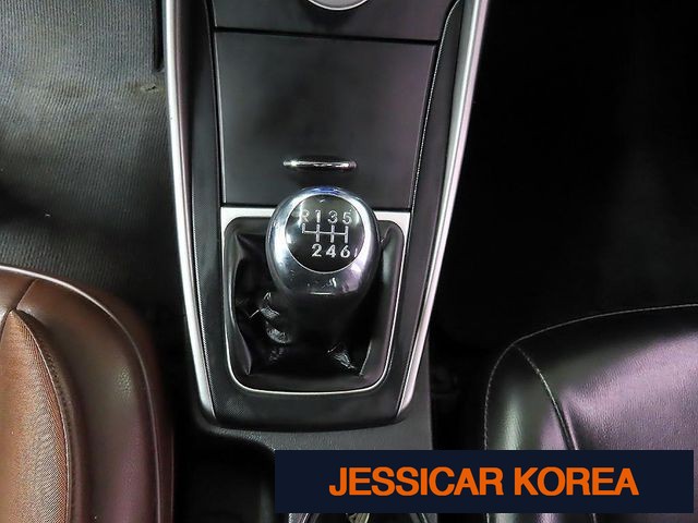 2011 Hyundai Avante MD - Thumbnail 6