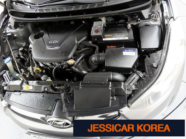 2011 Hyundai Avante MD - Thumbnail 15