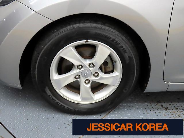 2011 Hyundai Avante MD - Thumbnail 16