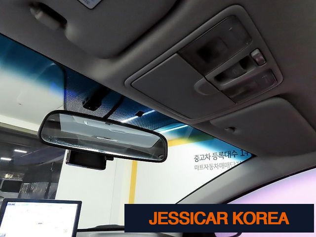 2011 Hyundai Avante MD - Thumbnail 19