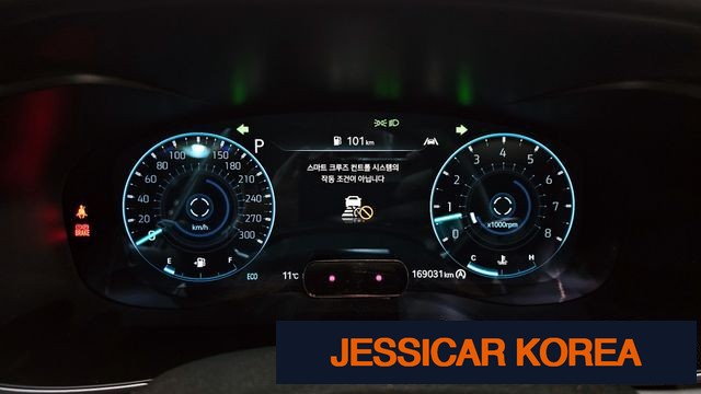 2021 Genesis The New G70 - Thumbnail 18