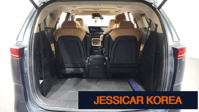 2021 Kia Carnival 4th Gen - Thumbnail 4
