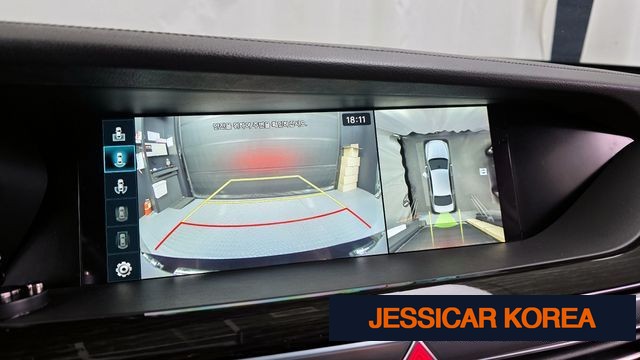 2021 Genesis G90 - Thumbnail 4