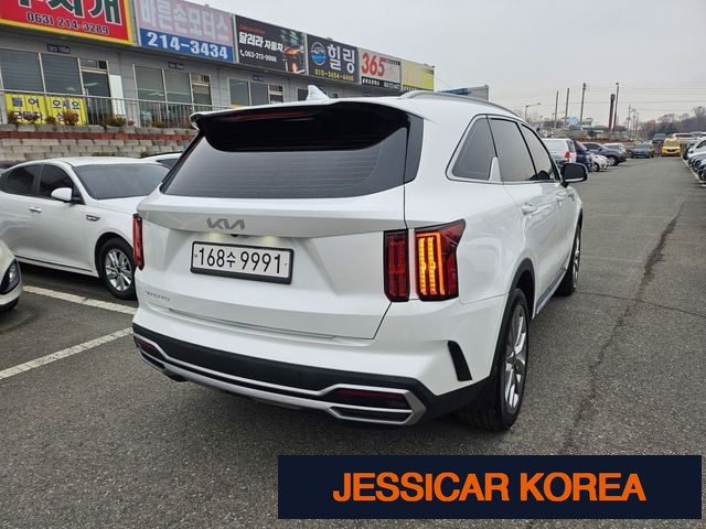 2023 Kia Sorento 4th Gen - Thumbnail 3
