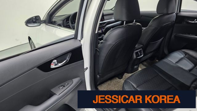 2022 Kia The New K3 2nd Generation - Thumbnail 8