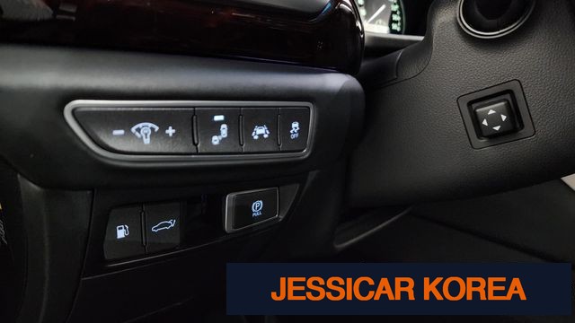 2018 Genesis EQ900 - Thumbnail 18