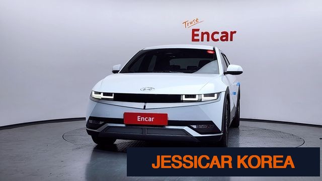 2022 Hyundai Ioniq 5 - Thumbnail 5