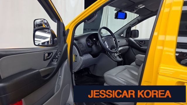2018 Hyundai Grand Starex - Thumbnail 2