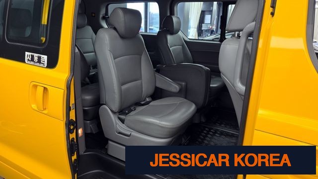 2018 Hyundai Grand Starex - Thumbnail 3