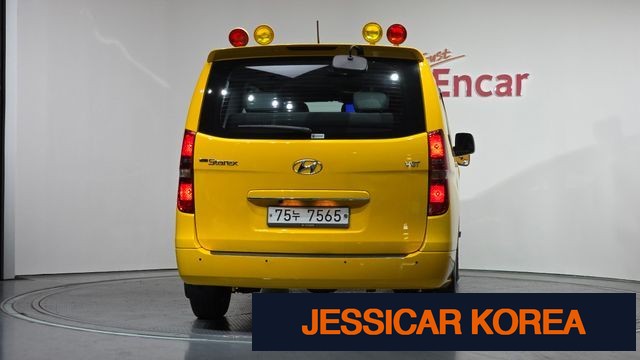 2018 Hyundai Grand Starex - Thumbnail 4