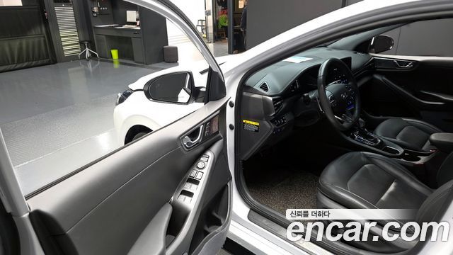 2020 Hyundai 더 뉴 아이오닉 하이브리드