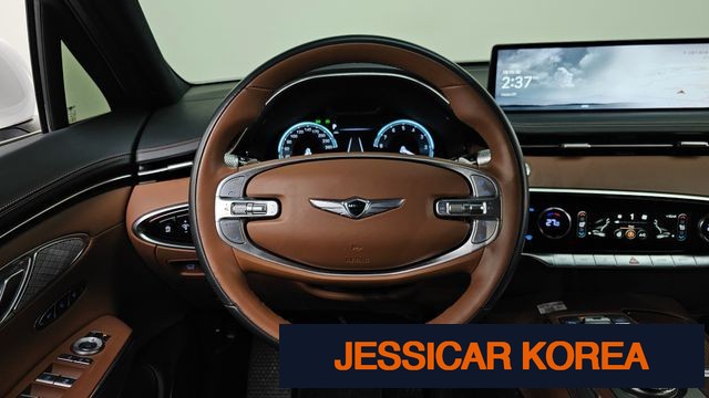 2023 Genesis GV70 - Thumbnail 10