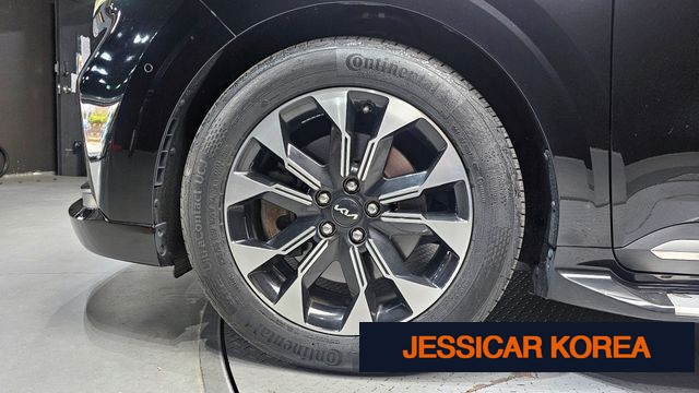 2023 Kia Carnival 4th Gen - Thumbnail 6