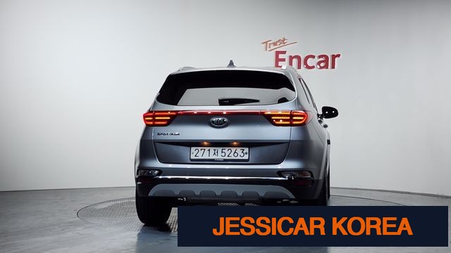 2020 Kia Sportage the bold - Thumbnail 7