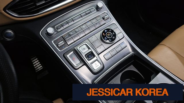 2021 Hyundai The New Santa Fe - Thumbnail 9