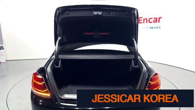 2021 Kia The K9 - Thumbnail 3
