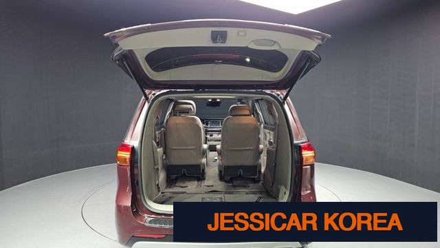 2016 Kia All New Carnival - Thumbnail 2