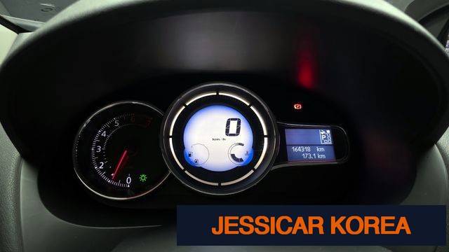2013 Renault Korea New SM3 - Thumbnail 9