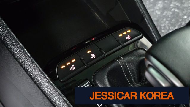 2020 Kia stonic - Thumbnail 3