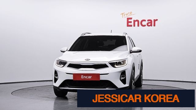 2020 Kia stonic - Thumbnail 4