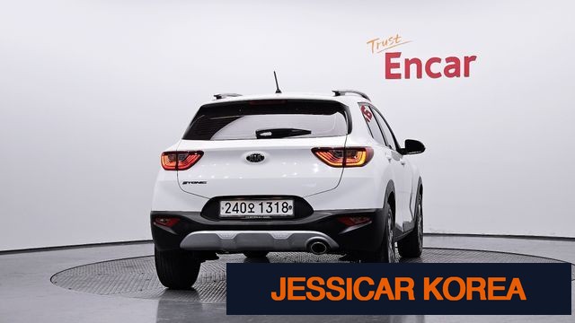 2020 Kia stonic - Thumbnail 5