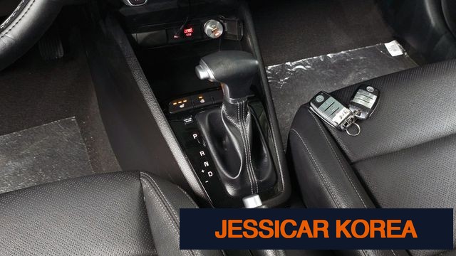 2020 Kia stonic - Thumbnail 7